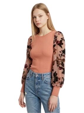 Umgee Velvet Embroidered Puff-Sleeve Knit Top in Dusty Rose Size Medium NWT